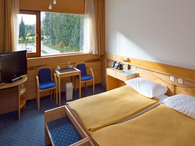 Hotel Spik クランスカゴーラ エクステリア 写真