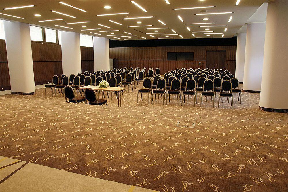 Hotel Spik クランスカゴーラ エクステリア 写真