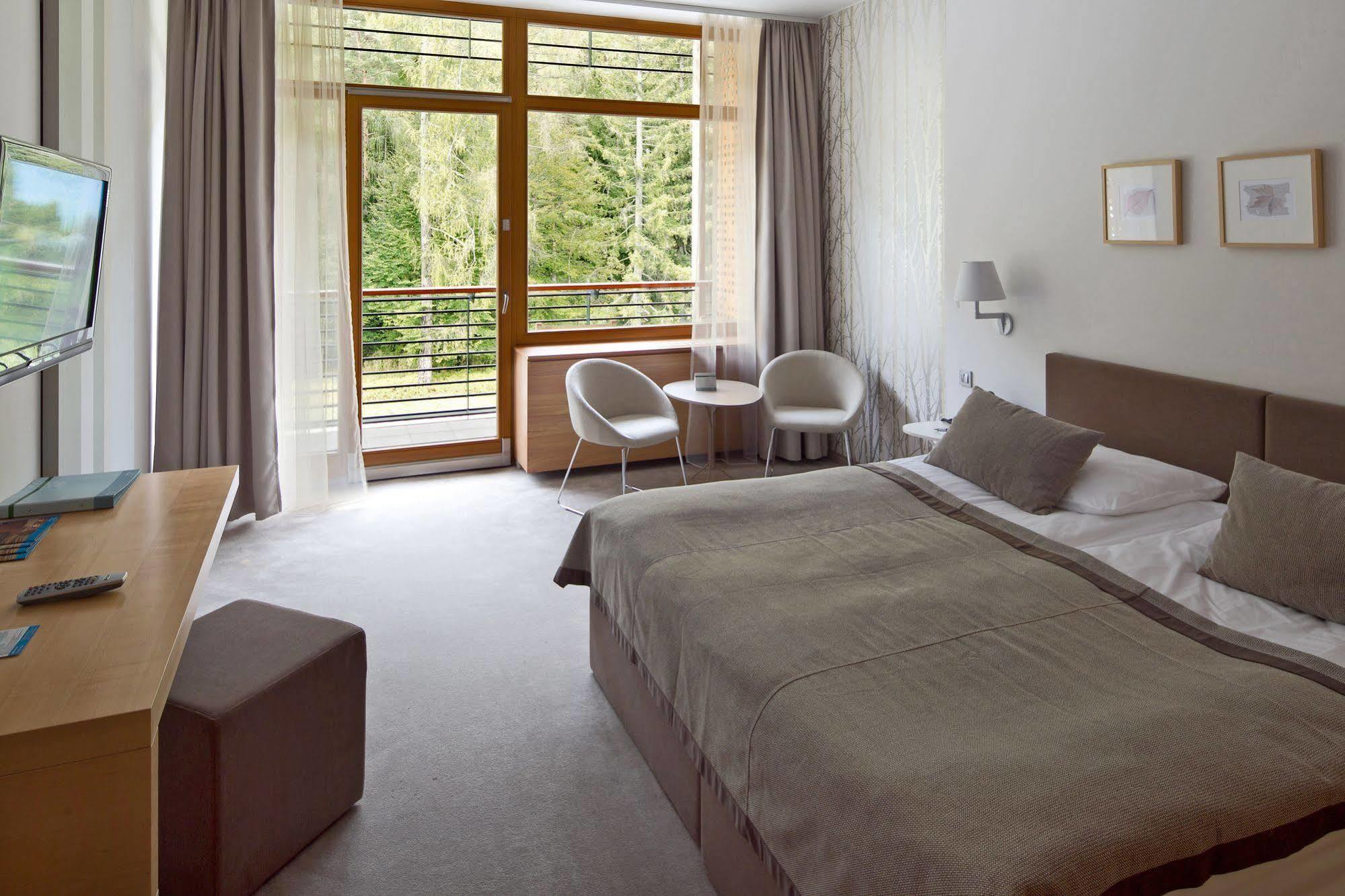 Hotel Spik クランスカゴーラ エクステリア 写真